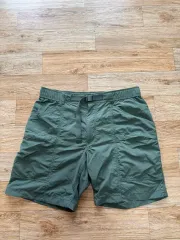 UNIQLO(ユニクロ) メンズ ショーツ/オリーブ/ L 出品