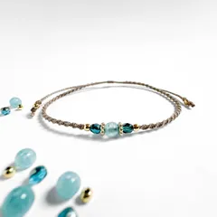 【3月誕生石】アクアマリンの天然石ブレスレット　*一粒の藍玉*