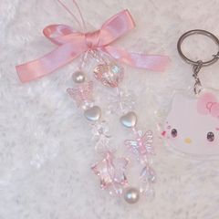 サテンリボンモチーフなピンクストラップ♡˚✧₊⁎