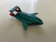 サンダーバート　2号　合金？（金属で出来ています）