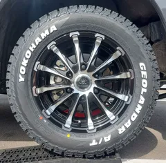 車検対応 200系ハイエース レジアスエース 16インチ バウンティコレクション BD12 ヨコハマ ジオランダー AT G015 215/65R16 ホワイトレター タイヤホイールセットのサムネイル