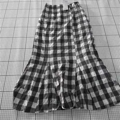 ◇ ⊂ 未使用 tocco closet ギンガムチェック ロング丈 マーメイド スカート サイズM グレー系 レディース E  【1509180014580】