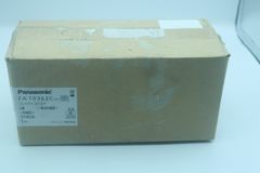 パナソニック　未使用　コンパクトスクエア(電池内蔵型)　FA10362C LE1(通路用両面型・片方向・表示板別売り)　箱破損
