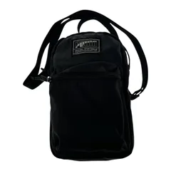 PUMA プーマショルダーバッグ/ブラック