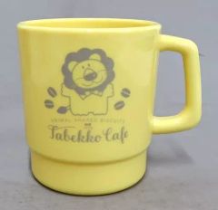 [중고] 머그컵·탕만 사자(옐로우) 머그컵 [이치 반 쿠지 타베코 도부츠 HAPPY Tabekko cafe] E상