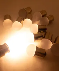 セール デコトラ屋  正規品 高輝度 S25 BA15S 24Vトラック専用 平行ピン サイドマーカー バスマーカー ナマズ デコトラ レトロ LEDバルブ 球 2個SET Aタイプ