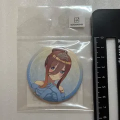 映画 五等分の花嫁 中野三玖 缶バッジ プリンセス N4