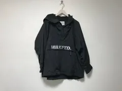本物ミルクフェドMILKFED.ナイロンハーフジップミリタリープルオーバーロゴプリントジャケットパーカー長袖サーフアメカジミリタリースケーターストリートビジネススーツパーティードレスゴルフメンズ黒ブラックS