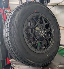 送料込 TRD US TOYOTA Wildpeak M/T 17インチ4本 - メルカリ