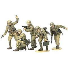 タミヤ1/35アメリカ歩兵攻撃チーム塗装済完成品フィギュアセット