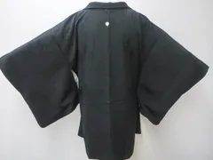 【一輝堂】【着物】黒羽織　一つ紋　森林地紋　羽織り紐付き　身丈約81cm　裄丈約64.5cm　25z03-1614