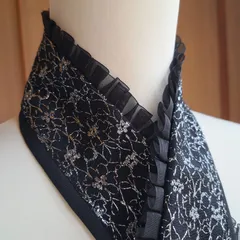 No.211　着物 おしゃれ着こなし　伊達襟　伊達衿　重ね衿　4WAY　成人式　前撮り　振袖　卒業式　袴　黒・シルバー・黒　フリル