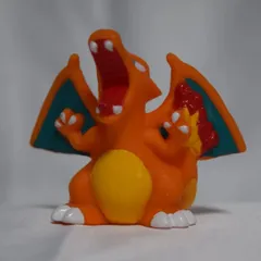 ポケモン指人形　色違い、通常バージョン　リザード Yahoo!オークション - ポケモンキッズ 指人形 ソフビ リザードン