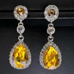 ラスト1点限り [50mm〜] トリプルドロップ プリンセスピアス（シトリンイエロー）ゴージャス ダンス 映画 劇団 パーティ 社交ダンス 水商売 キャバ SA-004-YE