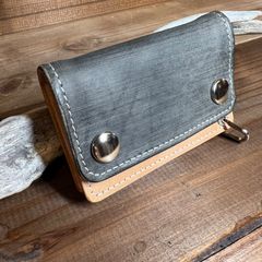 【トラッカーウォレット ミニ】  グレー ナチュラル  本革 ハンドメイド
