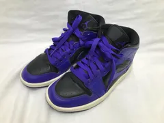 NIKE  AIR JORDAN レディーススニーカー23