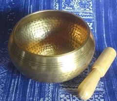 ハンドメイド12cmシンギングボウル ネパール産リラクゼーション 波動