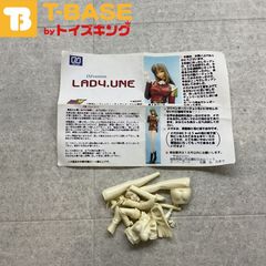 OVER DARD 新機動戦記ガンダムW LADY UNE 　ガレージキット　オーバーダード