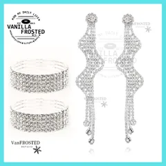 大人気　ピアス ビジュー せっと 3点　セット バングル ブレスレット コンテストビキニ FWJ 伸びる キラキラ 幅広 ラインストーン クリスタル 結婚 ウェディングアクセサリー ステージ 舞台 社 活用 好感