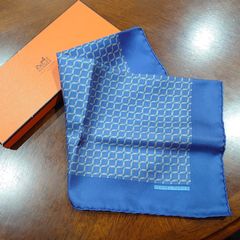 エルメス HERMES ボルディック ポワントゥ 三角スカーフ ブルー 青