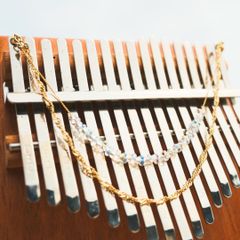 カリンバのトレモロチェーン　(17音用)　ゴールド　チェーン・ガラスビーズ