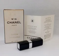 【7.5ml】CHANEL シャネル　香水　N°19 PARFUM VAPORISATEUR