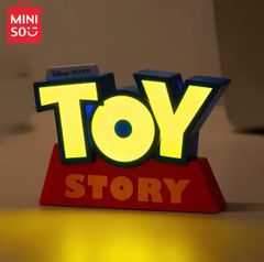 [즉납]신품 MINISO 디즈니 픽사 정규 라이센스품 토이 스토리 타이틀 로고 30주년 LED 발광 입상 피겨 데스크라이트 일본 미발매 해외 한정