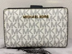 ☆新品未使用☆MK☆マイケルコース☆二つ折り財布 2025年最新】マイケルコース 財布 2つ折りの人気アイテム - メルカリ