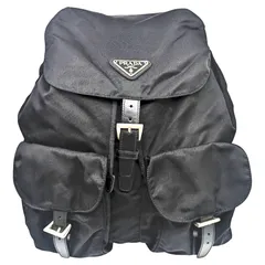 【中古】PRADA プラダ ナイロン リュック 黒 バックパック 三角プレート ロゴ ブラック レディース メンズ ユニセックス 人気 【ブランドギャラリー東心斎橋店】