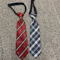 スクールネクタイ　２つまとめ売り　管理番号SB138