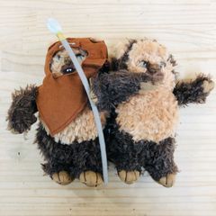 *2V41125 欠品あり スターウォーズ ウィケット ぬいぐるみ 1/4サイズ 座り TAKARA TOMY