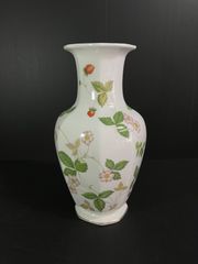 ウェッジウッド ワイルドストロベリー 花瓶 24.5cm