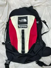 2025年最新】supreme x the north face リュックの人気アイテム - メルカリ 