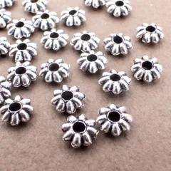 ＊30個＊ 合金 スペーサービーズ 5.5x2mm シルバー 花 フラワー ロンデル bz146s