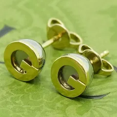 2025年最新】gucci ピアス k18の人気アイテム - メルカリ