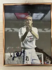 セール中…デビット・ベッカム直筆サイン入り超 特大写真…イングランド代表… Amazon.co.jp: セール中…デビットベッカム直筆サイン入り超 特大