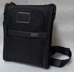 未使用✨トゥミ　アルファ メッセンジャーバッグ　ブラック メンズ TUMI - トゥミ／TUMI バッグ ショルダーバッグ 鞄 メンズ 男性