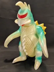 M1号 世紀の大怪獣 メガロ 茶成型未塗装 まんだらけ通販 | ゴジラ - M1号