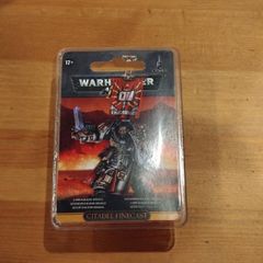ウォーハンマー40,000　グレイナイト　戦団長カルドール・ドライゴ　LORD KALDOR DRAIGO　【オンライン限定品直輸入】