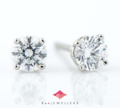 ティファニー スタッド 約0.36/0.36ct  ダイヤモンド 0.36/0.