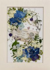 押し花アート　色が何年も無くなりません　ミニ額の2倍サイズ　咲き続けるお花のアート　インテリアアートプレゼント　クラフト雑貨　花　アジサイ　トレフルブラン押し花