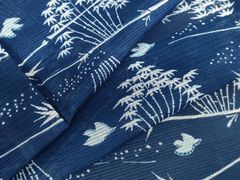 平和屋着物○本場大島紬 白大島 カタス7マルキ 花唐草文 正絹 逸品