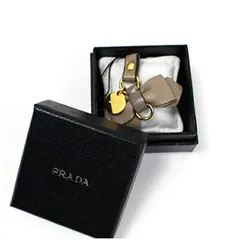 プラダ 携帯ストラップ リボン グレージュ ゴールド 中古 Bランク PRADA アクセサリー レディース 女性用 箱付きのサムネイル