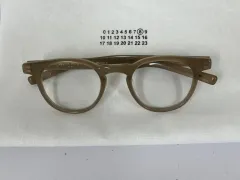 メゾンマルジェラ × Gentle Monster MM009 01サングラス Maison Margiela – MM009 01 | Gentle Monster