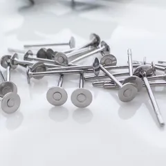 ＊増量 30ペア 60個＊ ステンレス 平皿 3mm ピアスパーツ スタッドピアス pe004s2
