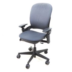 Steelcase スチールケース リープチェア HD TB117 肘付きオフィスチェア チャコール リクライニング 座面昇降 EG15430 中古オフィス家具