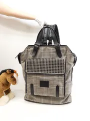 クリスチャンルブタン バックパック スタッズ チェック黒 リュック大 トートバッグ@ 60のサムネイル
