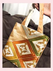 帯リメイクのトートバッグ◇金刺繍◇波模様◇鶴モチーフ◇橙色◇OBIシリーズ