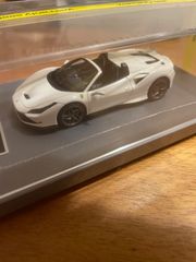 フェラーリ　F8スパイダー　ミニカー