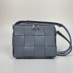 BOTTEGA VENETA ボッテガヴェネタ カセット カメラバッグ レディース メンズ カーフスキン
